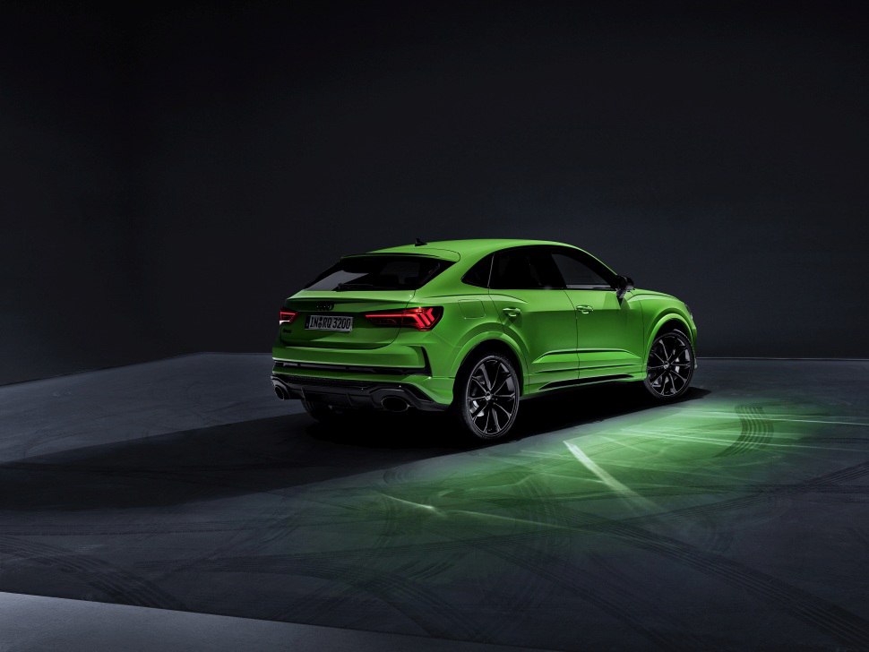 Audi RS Q3 technical specifications and fuel economy